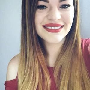 Meet your Posher, Brianna